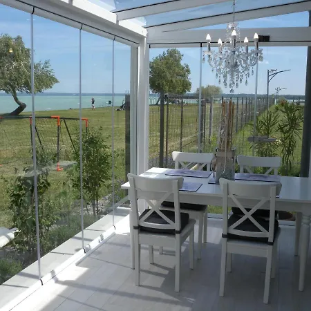 In - Balaton 27759 *