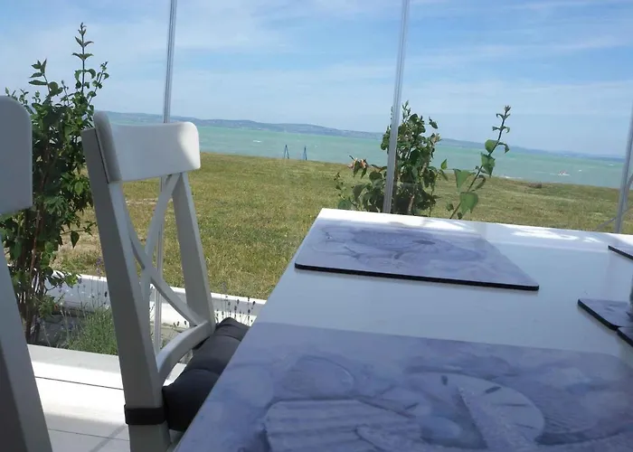 In - Balaton 27759