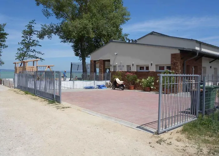 In - Balaton 27759